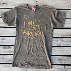 Farm Girl Brand I Only Date Farm Boys Graphic Tee Hay Country Cowboy Small